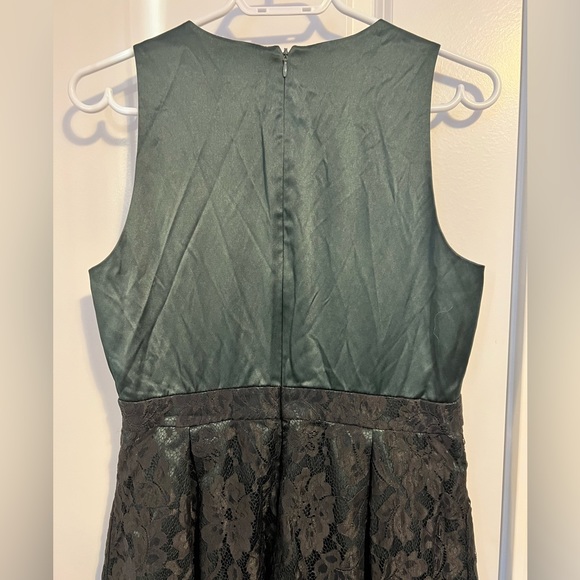 RW&Co Green & Black Lace Dress - Picture 7 of 9